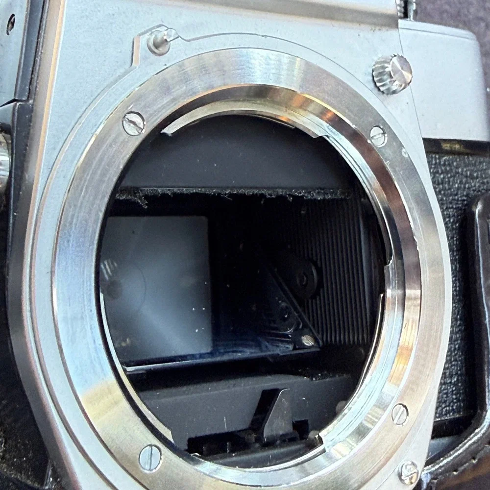 Minolta SR-T 101 35mm SLR Film Camera Body Silver Black Japan Untested For Parts